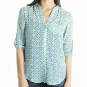 Kut from the Kloth Chiffon Blouse Tab Sleeve V-Neck Semi-sheer Jasmine Green M